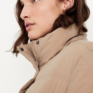 Blousons d'hiver chauds en toile matelassée pour femmes, coupe courte, style bomber, faible MOQ - Product Image 4