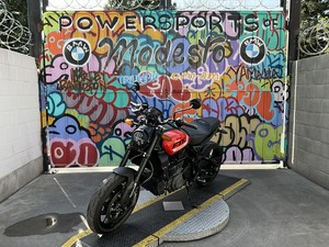 มอเตอร์ไซค์อินเดียน FTR Base รุ่นปี 2024 2025 ใหม่เอี่ยม พร้อมการรับประกัน ขายแล้ว - Product Image 3