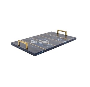 Plateau de service en aluminium couleur or en vrac avec poignées design pour la maison et le restaurant Plateau de vaisselle - Product Image 2