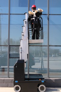 Plateforme de travail aérienne mobile électrique à mât vertical portable, élévateur de personnel à mât unique, équipement de levage de personnel, moteur 170 kg - Product Image 6