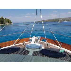 Posillipo Martinica 42 Cruceros Especiales de Cabina 1978 2x375 CV 12.80x4.27m - Product Image 4