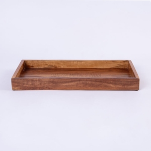 Bandeja de madera hecha a mano en acabado natural con forma única hecha de madera de mango y acacia Perfecta para servir y decorar - Product Image 6