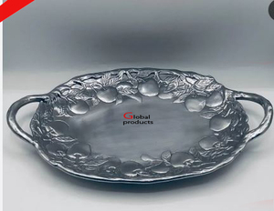 Plato de servicio de aspecto grabado con acabado plateado de calidad estándar para restaurante y bar de hotel - Product Image 5