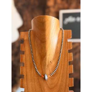 Collier tendance style Navajo avec perles de huître épineuse et chaîne en acier inoxydable graduée, en argent sterling, idéal pour les occasions de fiançailles - Product Image 1