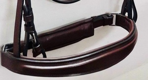 Vente en gros de bride en cuir véritable de qualité supérieure et bandeau en cristal Rembourrage doux Produits durables pour chevaux - Product Image 4