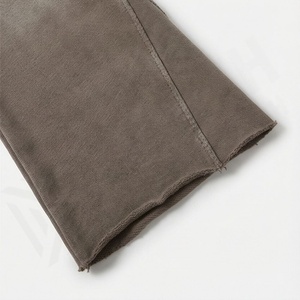 Pantalones Deportivos de Chándal, Estilo Jogger, Personalizados, de Felpa Gruesa de 500 GSM, con Logotipo Estampado, Pierna Ancha, Holgados, con Bajo Acampanado - Product Image 6