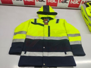 Veste de sécurité d'hiver avec logo personnalisé OEM Vêtements de travail haute visibilité Matériau réfléchissant imperméable Polyester Coton Réflecteur Jaune - Product Image 5