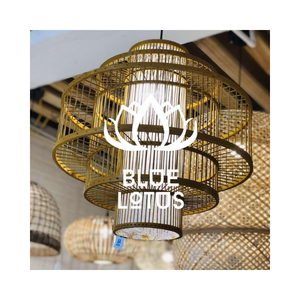 Lámpara de bambú de alta calidad Estilo simple retro Iluminación sostenible hecha a mano Mejor vendedor Diseño ecológico - Product Image 1