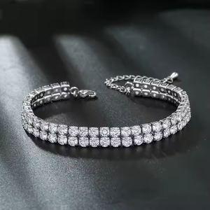Bracelet de tennis élégant en diamant moissanite de 2.50mm en argent 925/or 10 carats Bracelet brillant de luxe à coupe lisse pour cadeaux et fêtes - Product Image 6