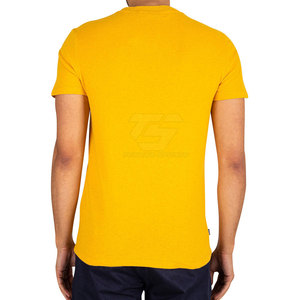 T-shirt pour homme en tissu confortable et doux, avec finitions soignées et style décontracté, idéal pour les sorties du week-end ou un usage quotidien - Product Image 3