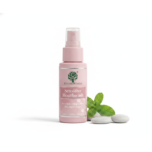 Bain de bouche sans alcool 500 ml pour soins bucco-dentaires sensibles, formule naturelle à base de plantes avec RedMoringa, marque privée Italie, pour une haleine fraîche - Product Image 1