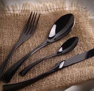 Juego de cubiertos de metal de Edición especial para bodas con embalaje de regalo y aspecto de lujo perfecto para ocasiones de regalo memorables - Product Image 2