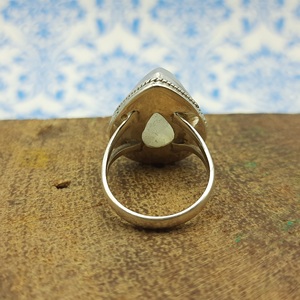 Anillo personalizado de piedra lunar arcoíris de Fuego Azul Natural para mujer, joyería de boda de Plata de Ley 925, proveedor indio - Product Image 2