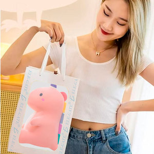 Peluche Dinosauro Super Morbido da 40 cm per Compleanno, Stile Kawaii in Cotone Organico e Poliestere, Antistress con Imbottitura in Cotone PP - Product Image 3