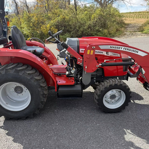 Tractor de Ruedas Massey Ferguson 1825E 2022, Tractor Oruga de 25HP con Motor, Bomba, Caja de Cambios y Rodamientos para Granjas - Product Image 1