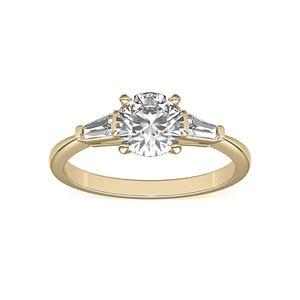 Anillo de Compromiso Clásico con Diamante Cultivado en Laboratorio Certificado, Corte Baguette con Piedras Laterales, Calidad Superior, Oro Sólido de 14K, G-VS2, Engaste de Canal - Product Image 2