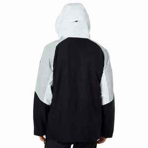 Veste softshell toutes saisons conçue pour vous garder au chaud, au sec et confortable lors de vos voyages et de vos activités sportives en plein air. - Product Image 4