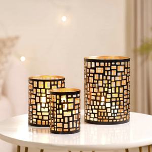 Venta al por mayor de diseño personalizado de doble tono linterna candelabros votivos de alta calidad de Metal hecho a mano de Navidad 3 tamaños decoraciones para el hogar - Product Image 1