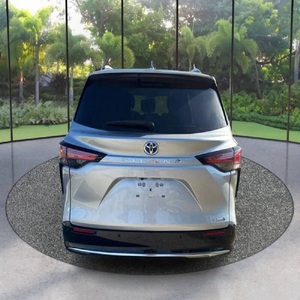 Toyota Sienna Limited 2022 de 7 Pasajeros en EXCELENTE ESTADO - Product Image 3