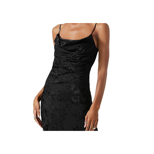 Abito tubino nero Aubrielle di Astr the Label in chiffon con vita naturale - Product Image 2