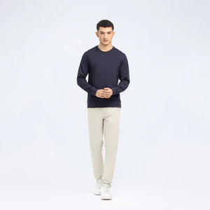 Sudadera de peso pesado para hombre con logotipo personalizado 500gsm Cuello redondo Hombro caído Color sólido para el invierno-Suministro ODM - Product Image 4