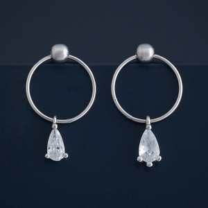 Pendientes de Aro con Diseño de Gota de Agua en Plata 92.5, con Circonita, Turquesa, Perla, Diamante y Patrones Geométricos de Plumas para Bodas y Fiestas, Modelo 183180 - Product Image 1
