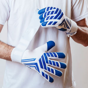 Gants de football d'entraînement, meilleurs gants de gardien de but en latex respirant avec protection des doigts pour le football - Product Image 3