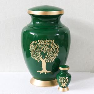 Urne en aluminium haut de gamme personnalisée, arbre vert, vase à cendres pour adultes, conception aria, fabrication artisanale, cendres décoratives en métal de haute qualité pour la crémation - Product Image 2