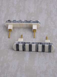 Bouton de bâton de corne de bélier en os Style Love Design élégant de Natural Creations Inc - Product Image 3