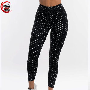 Suministro personalizado transpirable Scrunch deportes sujetador Leggings conjuntos entrenamiento Fitness Wear Yoga conjuntos para mujeres - Product Image 4