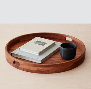Plateau rond en bois d'acacia fait main-Plateau de service en bois naturel de 16 pouces avec poignées - Product Image 2