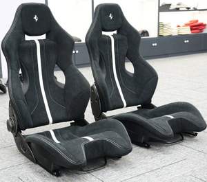 Asientos de Carreras de Lujo Originales para F8 de Fibra de Carbono con Cuero Impermeable y Tela Personalizable - Product Image 1