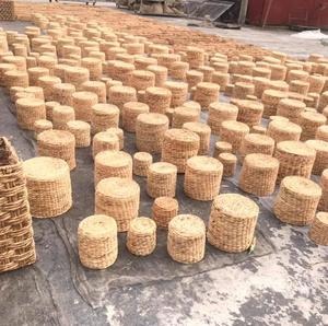 Puf de paja tejido a mano al por mayor barato estilo moderno Gran PUF otomano cojín para dormitorio y sala de estar - Product Image 4