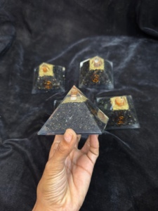 Pirámide de Orgón de Turmalina Negra Natural, Generador de Energía de Cristal, Bobina de Cobre, Escultura Hecha a Mano para Reiki, Meditación y Chakras - Product Image 2