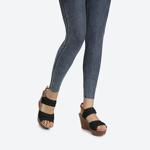Vente flash : Ensemble de sport pour femme de haute qualité, lavage à l'acide, pantalon à taille élastique, soutien-gorge de sport, bas de sport actifs, automne - Product Image 5