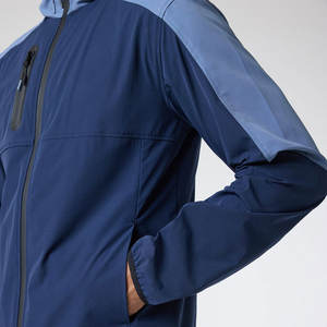 Chaquetas Cortavientos Personalizadas de Poliéster Impermeable para Hombre, Color Block, para Exteriores, con Franja Reflectante - Product Image 4