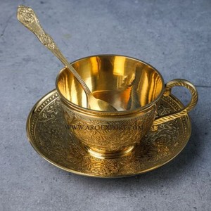 Utensilios de mesa pulidos dorados de diseño estándar, tazas y platillos de té clásicos, productos artesanales recién llegados, tazas de té, platillo - Product Image 1