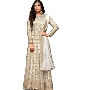 Prêt à expédier nouveau créateur de mode indien du sud Design moderne ANARKALI SALWAR avec ensemble Dupatta assorti de haute qualité - Product Image 1