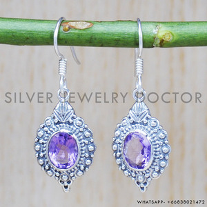 Boucles d'oreilles en argent sterling 925 faites à la main avec améthyste et pierres précieuses pour les fêtes de Noël. - Product Image 2