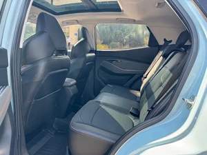 SUV d'occasion pas cher pour la famille, fabriqué en Chine en 2024, 1,5 L, 99 ch, CVT, performances fluides, écran LCD 7 pouces, Internet de voiture, OTA - Product Image 6