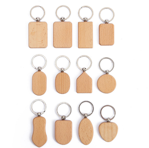 Porte-clés en bois écologique Logo personnalisé, durable et léger, parfait pour l'image de marque et les événements - Product Image 1