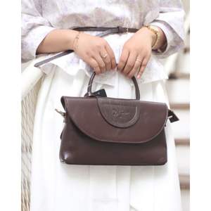 กระเป๋าถือสำหรับผู้หญิงคุณภาพสูงทำจากหนังวัวแท้ใช้งานได้หลากหลายสำหรับไลฟ์สไตล์สมัยใหม่ - Product Image 2