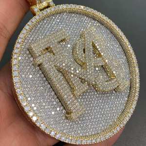 ¡Colgante de nombre personalizado de alta calidad VVS Moissanite Diamond Two Tone Silver Gold Hip Hop Iced Charms High Lustre Brilliant Shine! - Product Image 1