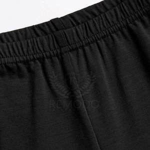 Pantalons évasés pour femmes en vrac, tissu léger et doux pour le printemps, l'été, pantalons évasés fabriqués au Pakistan - Product Image 4