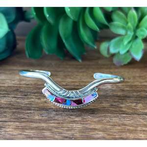 Navajo Handmade Fashion <b>Cuff</b> <b>Bracelet</b> in Pink Mohave Turquoise & Sterling <b>Silver</b> - Product Image 2