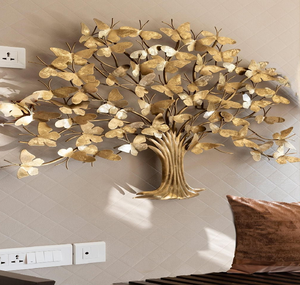 Art mural en bois de cerf doré. Design métallique 3D complexe pour une touche de luxe. Disponible à prix de gros. - Product Image 2