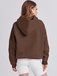 Venta al por mayor de alta calidad de las mujeres de gran tamaño de lana sudaderas de manga larga con capucha camisas bolsillos insignia ropa de otoño - Product Image 4
