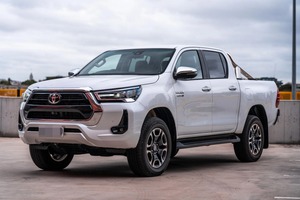 Clean Fairly Used 2024 2025 2023 Toyota Hilux Double Cabin Pickup 4x4 Toyota Hilux For Sale - Product Image 6