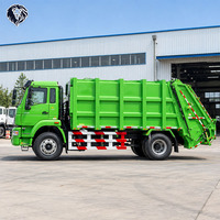Camion compacteur à chargement arrière 4x2, camion compacteur de déchets, véhicule de collecte des ordures pour l'assainissement des communautés résidentielles