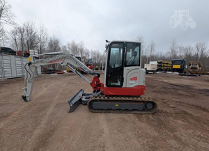 ซื้อรถขุดขนาดเล็ก TAKEUCHI TB350R TB230 TB235-2 TB225-2 TB260 พร้อมเครื่องยนต์ดีเซล 24.4 แรงม้า และห้องโดยสารแบบปิด จัดส่งฟรี - Product Image 2